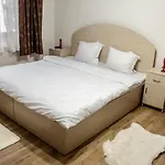 Hotel Happy